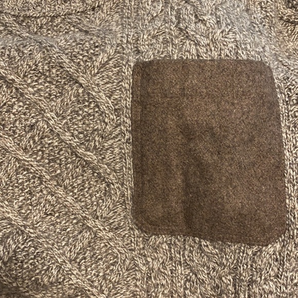 Sweater - Picture 4 of 5